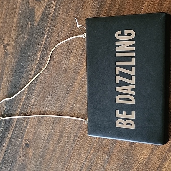 Kate Spade - Picture 7 of 8